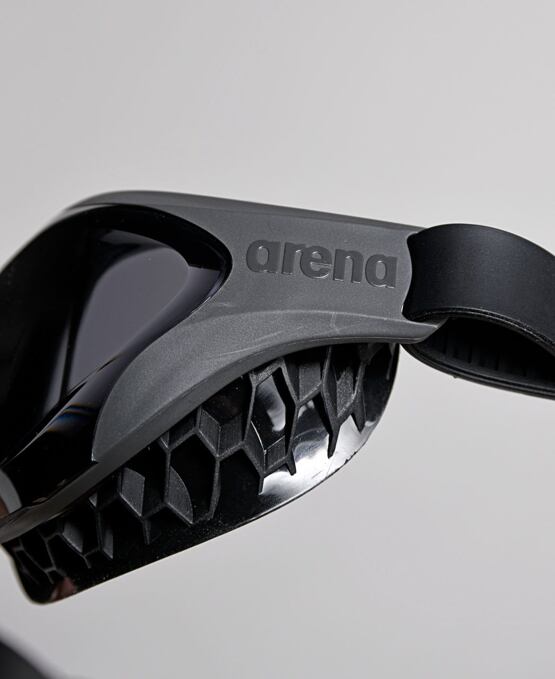 Arena Air-Bold Swipe Smoke-Black – Profiswim.sk